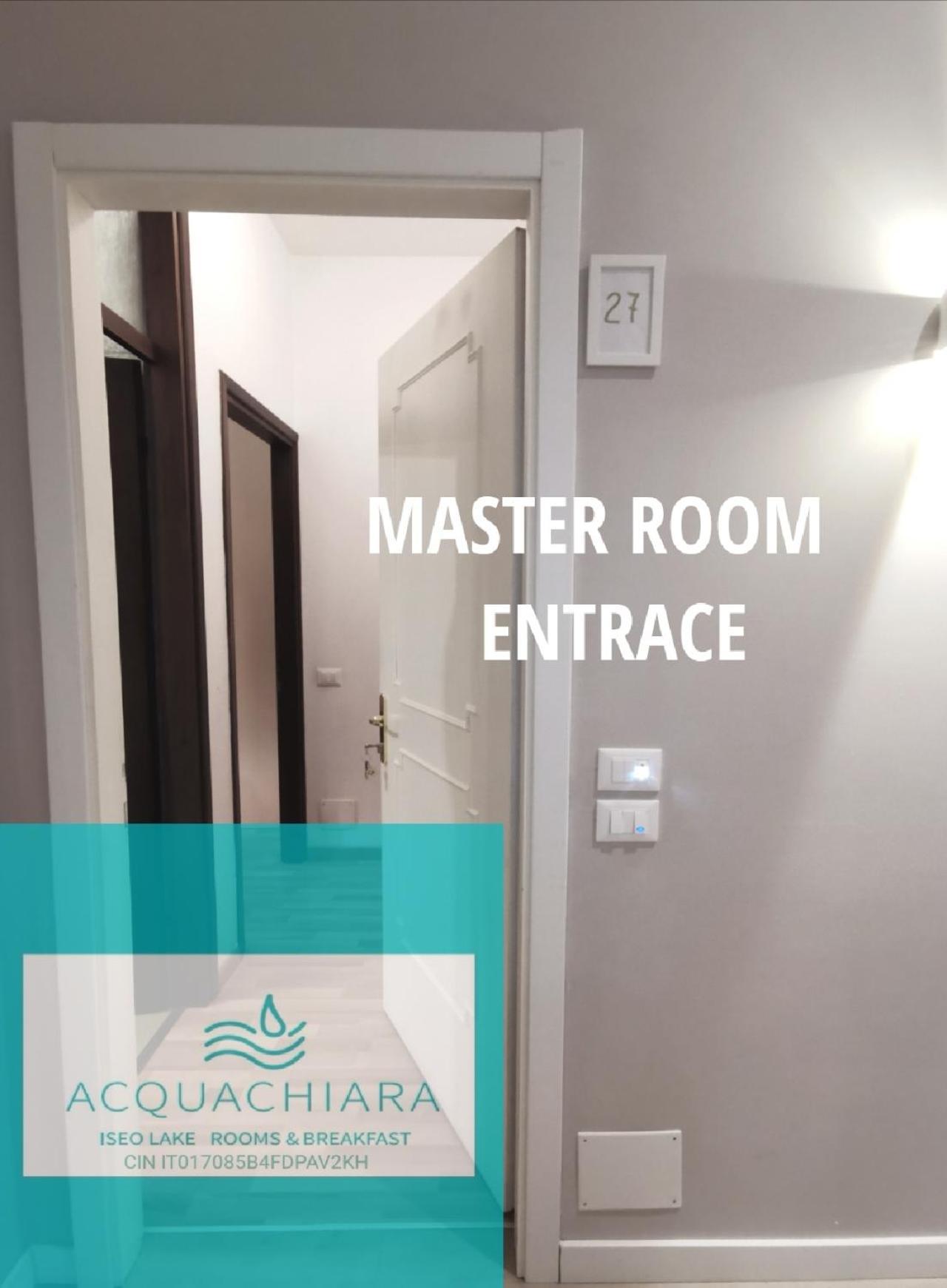 Acquachiara Iseo Deluxe Bed & Breakfast Iseo Center With Garden And Parking Inside Foresteria Exteriör bild